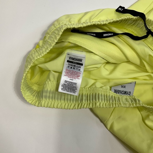 Gymshark Men's Size XXL 2XL Neon Yellow 6" Polyester Activewear Shorts - Picture 6 of 8